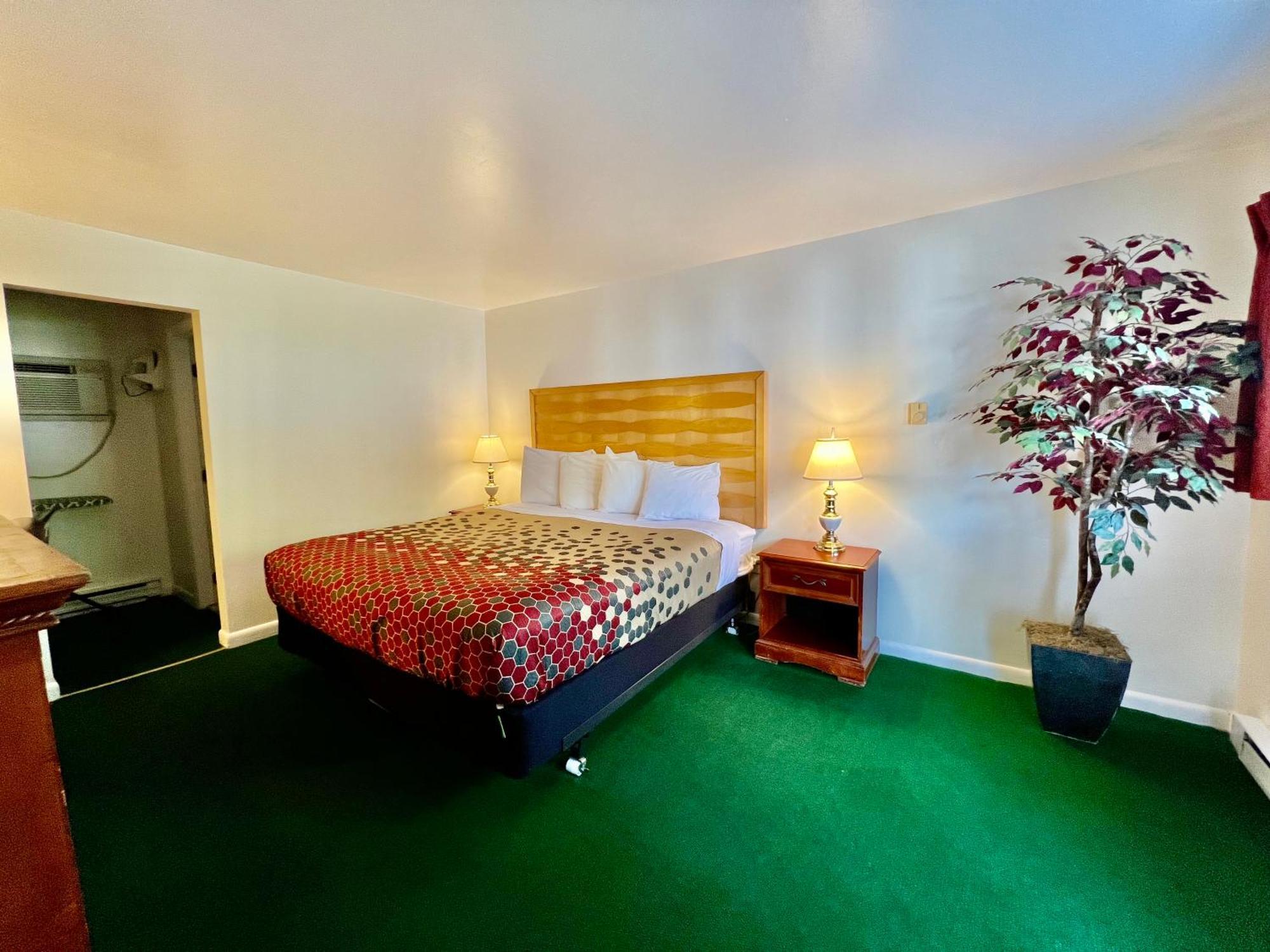 Rodeway Inn & Suites Brunswick Near Hwy 1 Exteriér fotografie