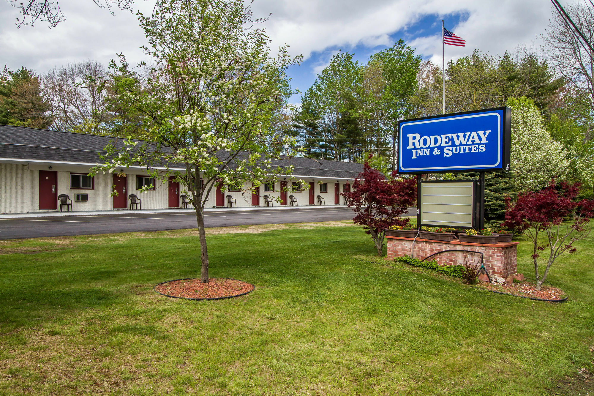 Rodeway Inn & Suites Brunswick Near Hwy 1 Exteriér fotografie